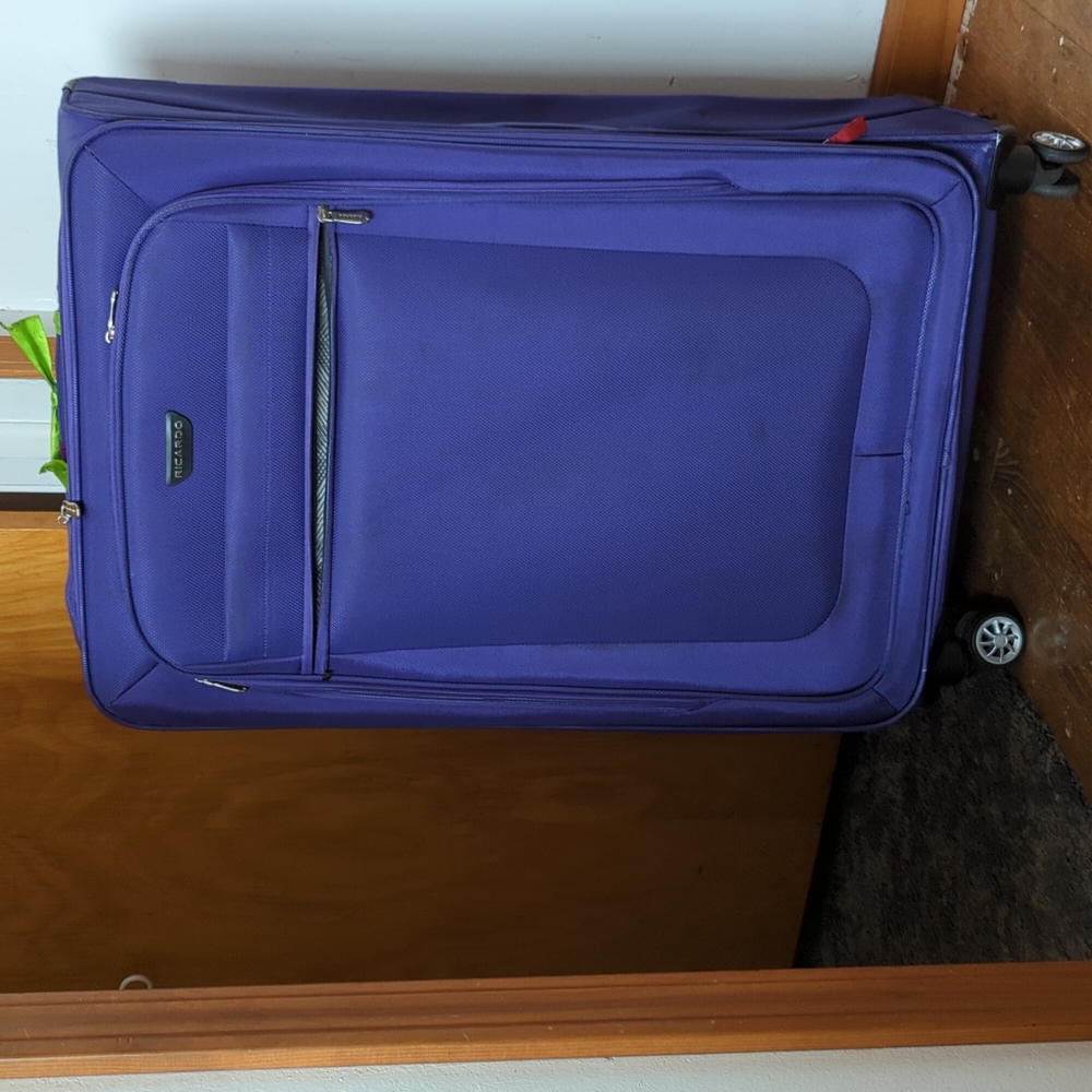 29" Suitcase